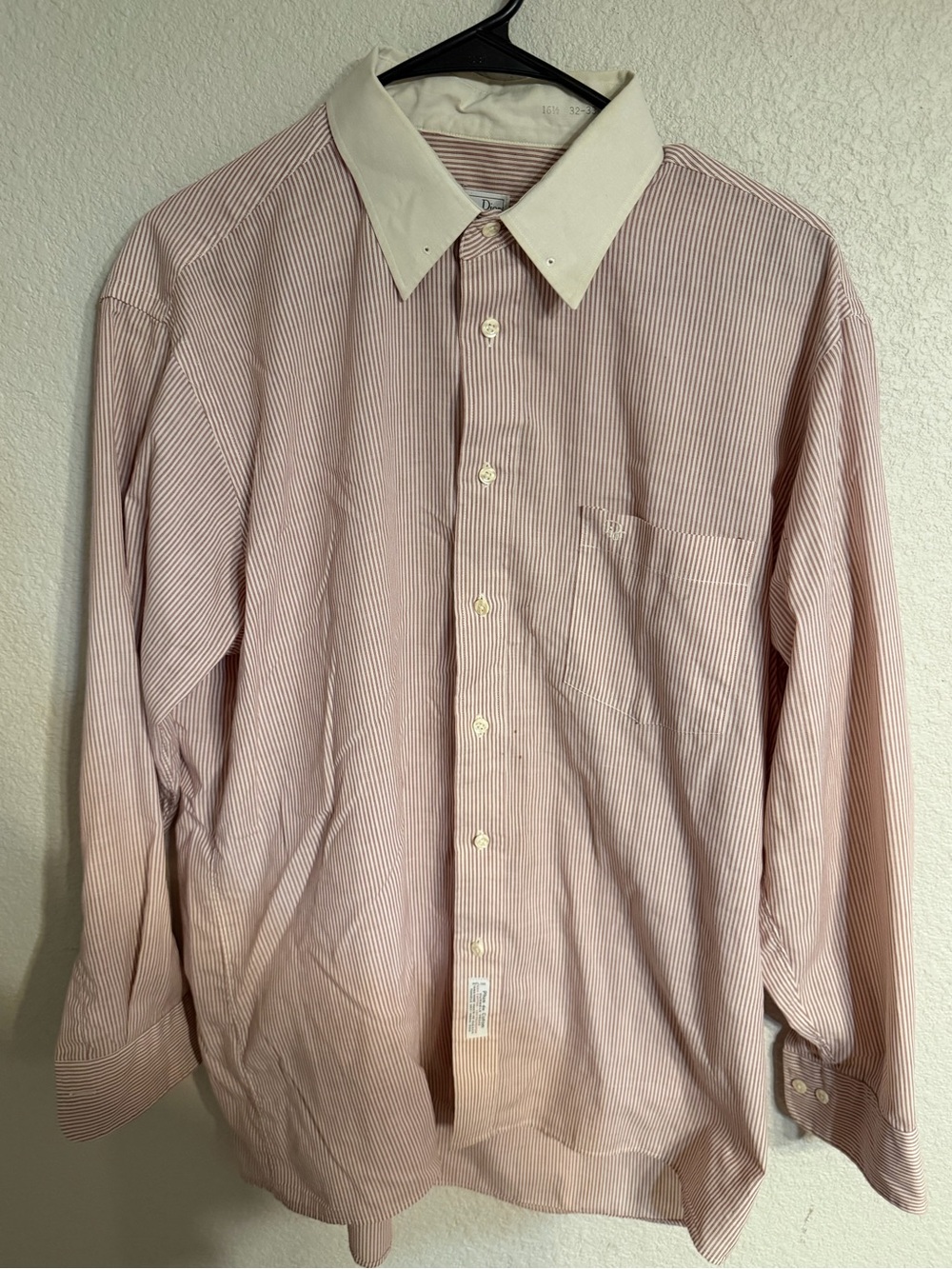 Vtg Christian Dior Men’s Pink Pinstripe Dress Shirt with White Collar